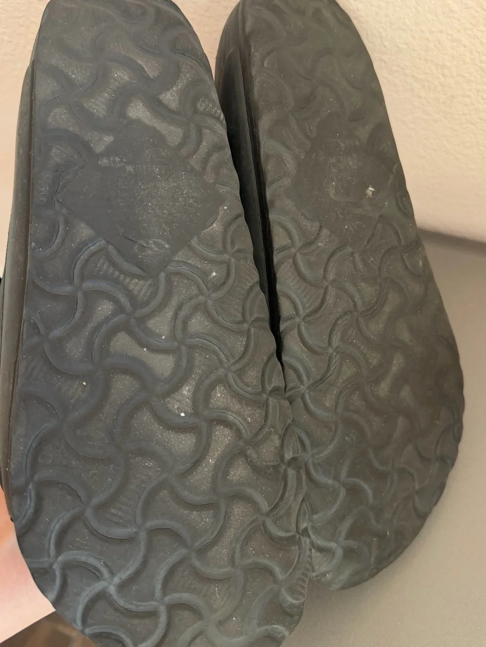 Black Slide Sandals - Lightweight & waterproof